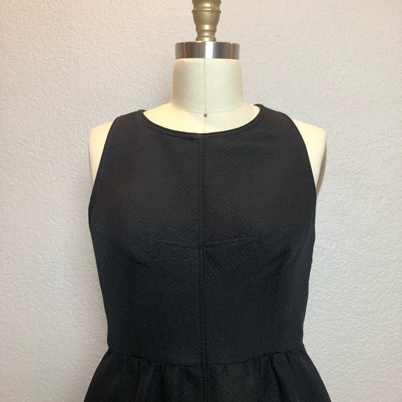 +A N T H R O+ Rockin Black Criss Cross Dress - Picture 4 of 7